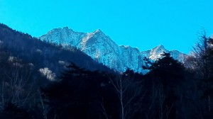 地獄谷林道より権現